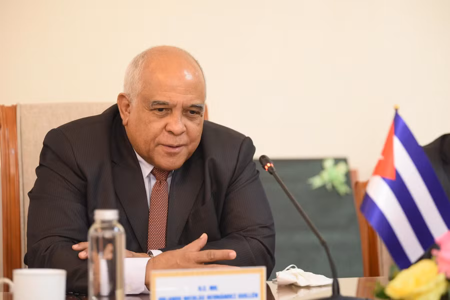 Ngài Orlando Nicolás Hernández Guillén, Đại sứ Cuba tại Việt Nam phát biểu.