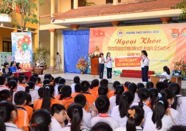 Lồng ghép giáo dục phòng, chống tệ nạn ma túy trong chương trình chính khoá