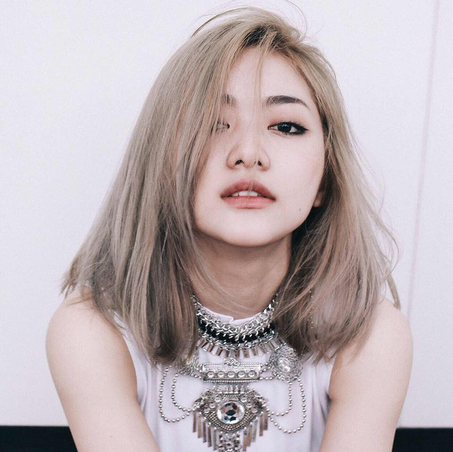 4 hot girl Việt siêu gợi cảm, sexy nhưng ngoài đời thì... bé tẹo! - Ảnh 25. 4 hot girl Việt siêu gợi cảm, sexy nhưng ngoài đời thì... bé tẹo! - Ảnh 25.