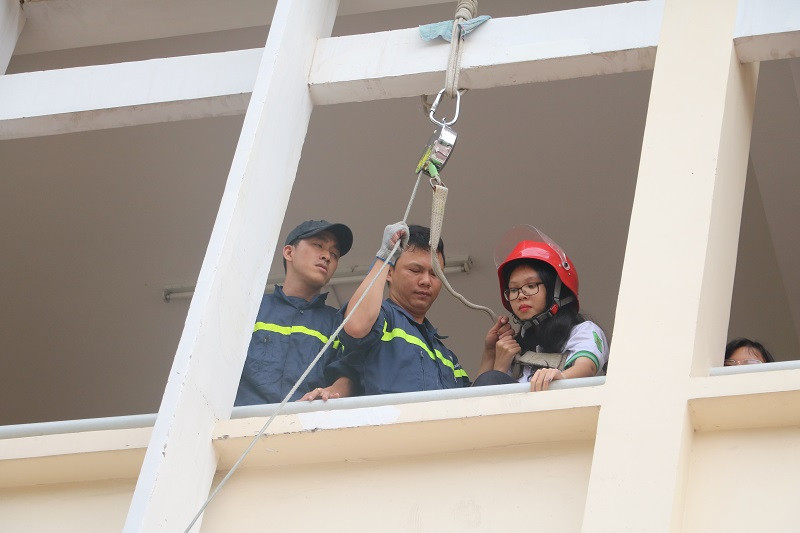 Tập huấn kỹ năng thoát hiểm