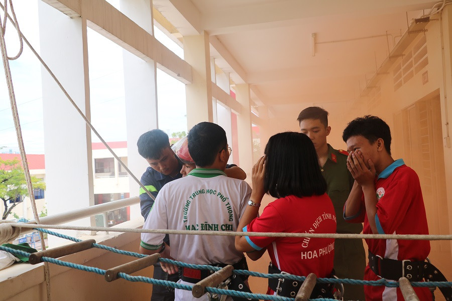 Học cách ứng phó khi có sự cố hỏa hoạn Học cách ứng phó khi có sự cố hỏa hoạn