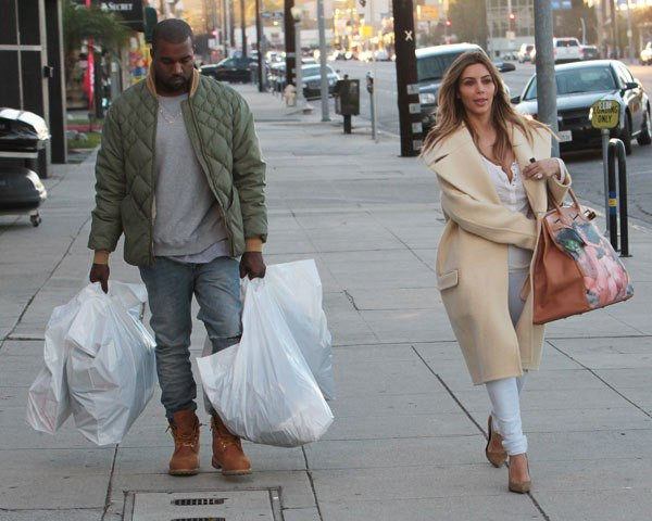 Loạt ảnh khiến ai cũng ghen tị với Kim vì có người chồng như Kanye West ảnh 5 Loạt ảnh khiến ai cũng ghen tị với Kim vì có người chồng như Kanye West ảnh 5