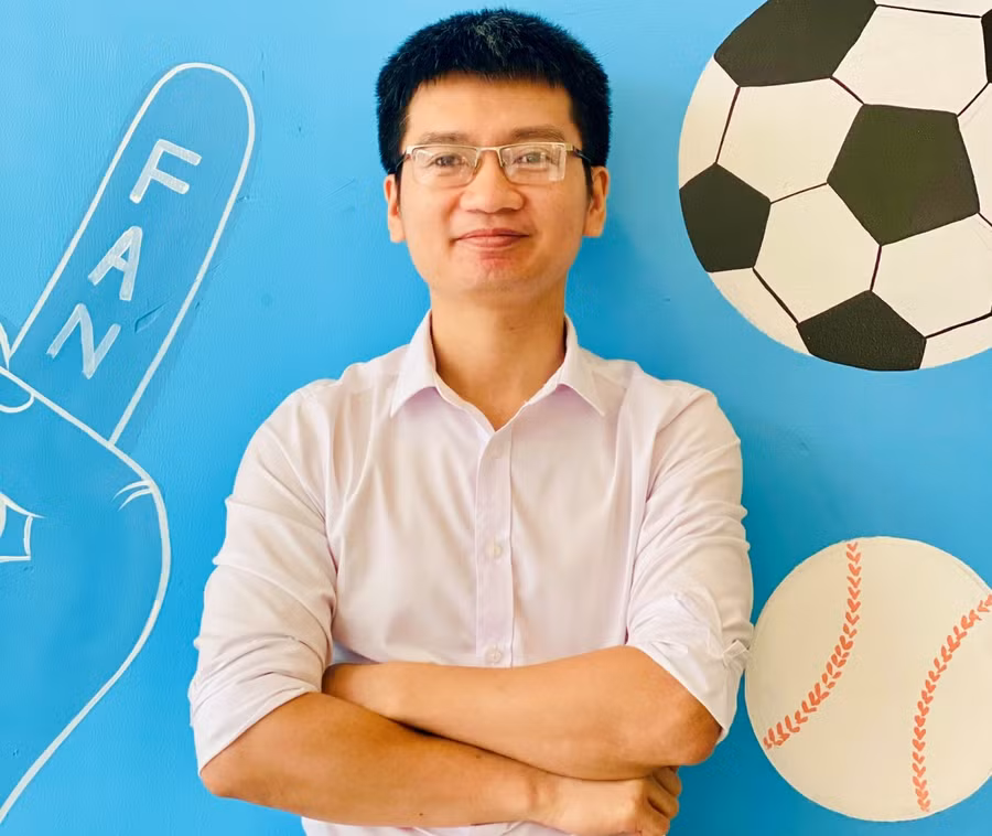 Thầy Nguyễn Đức Kiên.