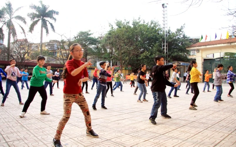 Học sinh Trường Tiểu Học Tân Định (Hoàng Mai – Hà Nội). Ảnh: Thiên Thanh