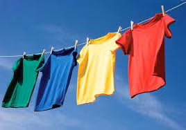 Mẹo khử mùi hôi trên quần áo trong mùa ẩm ướt