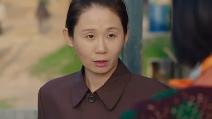 8 “bà mẹ” nổi tiếng nhất trên phim truyền hình Hàn Quốc ảnh 6