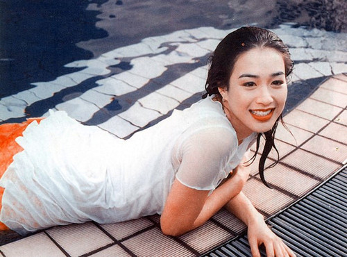 Với nhiều khán giả Trung Quốc, Chung Lệ Đề vượt qua Lâm Duẫn về hình tượng mỹ nhân ngư. Ảnh: Sina.