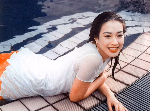 Với nhiều khán giả Trung Quốc, Chung Lệ Đề vượt qua Lâm Duẫn về hình tượng mỹ nhân ngư. Ảnh: Sina.