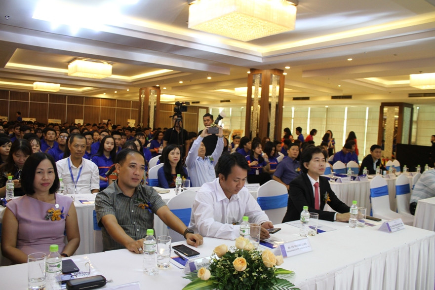 Quang cảnh lễ khai giảng