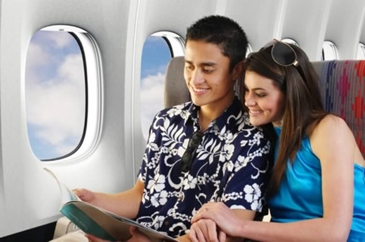 Máy bay hạ cánh khẩn cấp do chú rể... đánh cô dâu ảnh 5 Máy bay hạ cánh khẩn cấp do chú rể... đánh cô dâu ảnh 5
