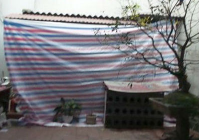 Hé lộ tình tiết mới vụ nghi vấn bố đổ xăng đốt con gái rồi tự thiêu - Ảnh 1