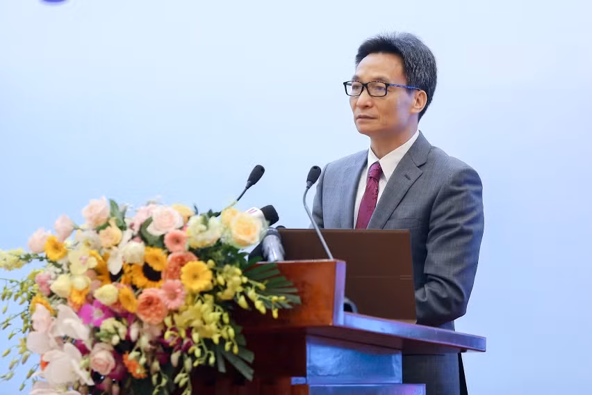 Phó Thủ tướng Vũ Đức Đam phát biểu tại Hội nghị trực tuyến toàn quốc ngành Giáo dục năm 2020.