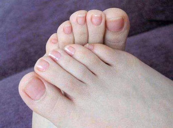 Người sống thọ thường có chung 3 dấu hiệu nhỏ này trên bàn chân