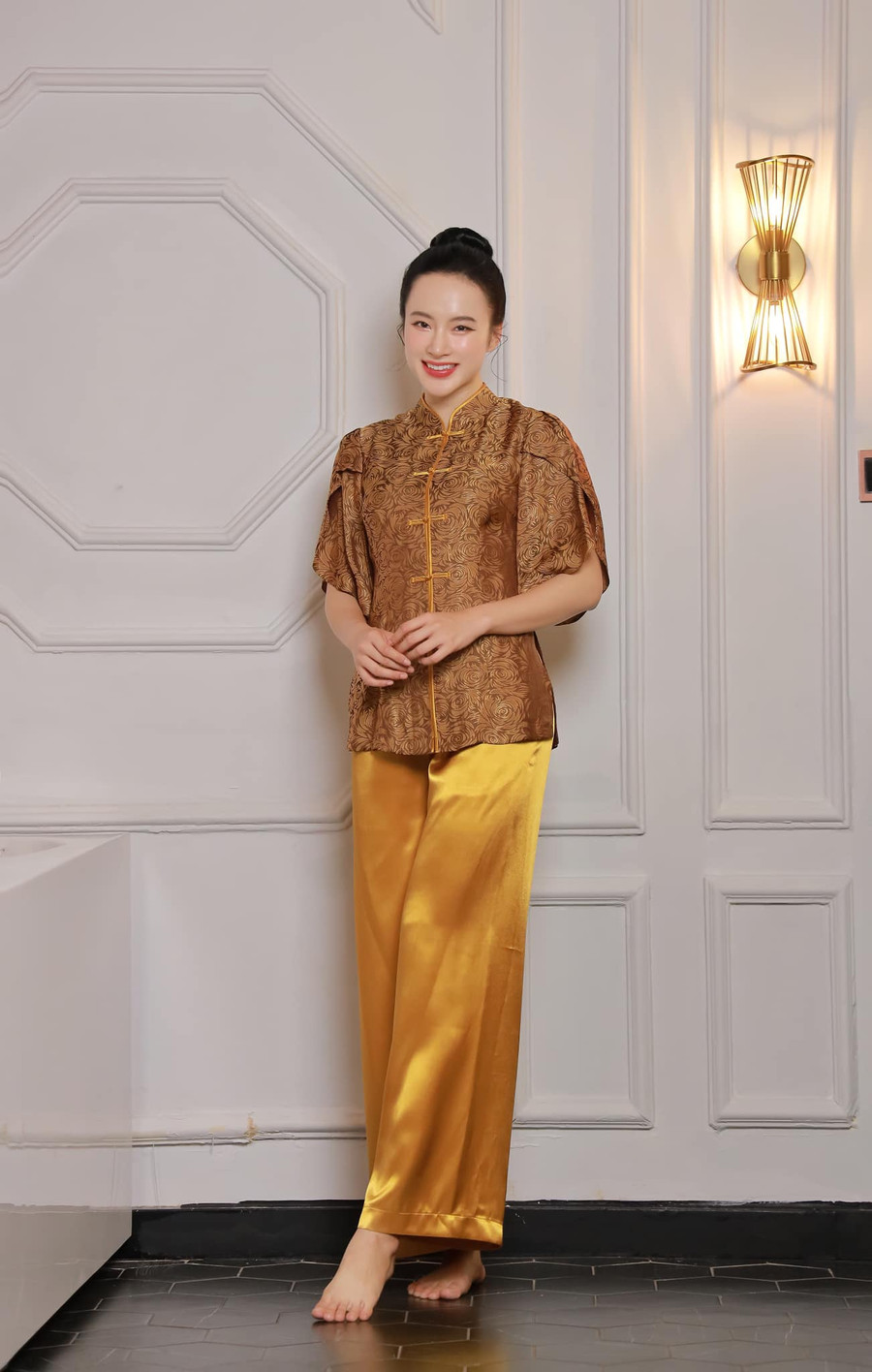 Angela Phương Trinh.