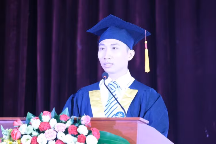 Thủ khoa Sư phạm Phạm Việt Dũng.