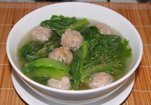 Trông món canh này thật hấp dẫn. canh