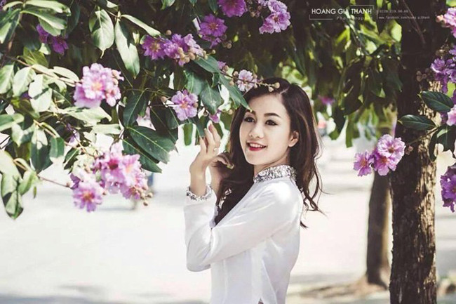 Những MC 9x xinh đẹp, đa tài khiến vạn người mê Nhung MC 9x xinh dep, da tai khien van nguoi me