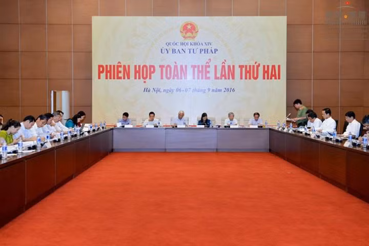 35 Tòa án cấp huyện phải thuê trụ sở làm việc