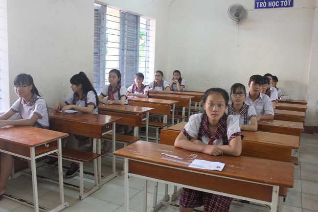 Học sinh tham gia kỳ thi tuyển sinh vào lớp 10 tại TP.HCM. Ảnh minh họa