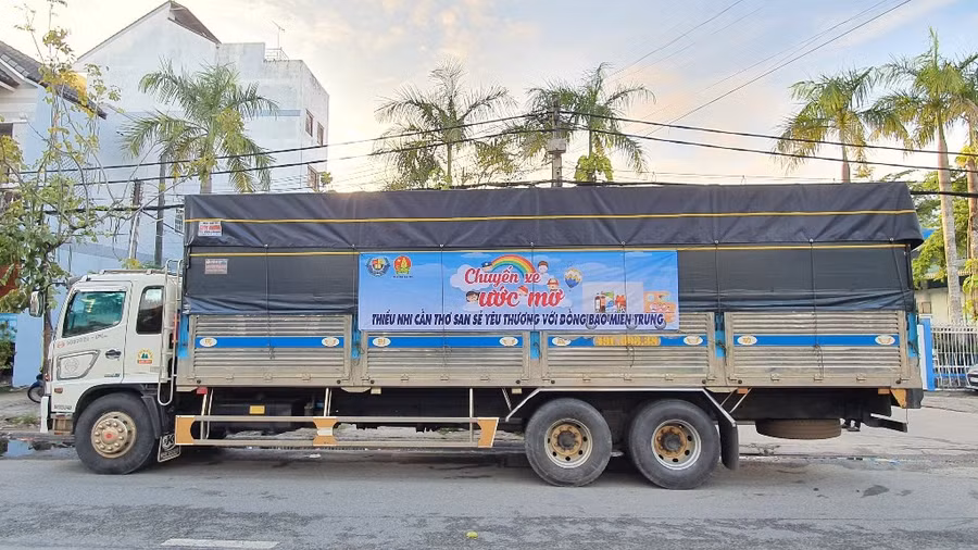 Chuyến xe ước mơ khởi hành đi miền Trung.