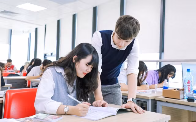 Quan hệ công chúng là ngành học yêu cầu sự năng động.