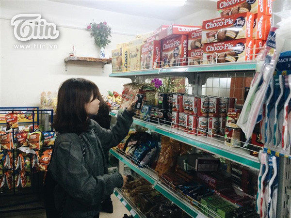 Sinh viên Luật ngỡ ngàng với căng tin sang chảnh