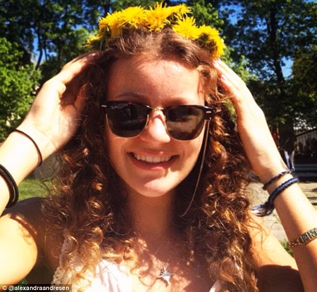 Nữ sinh 19 tuổi trở thành tỉ phú trẻ nhất thế giới năm 2016 ảnh 1