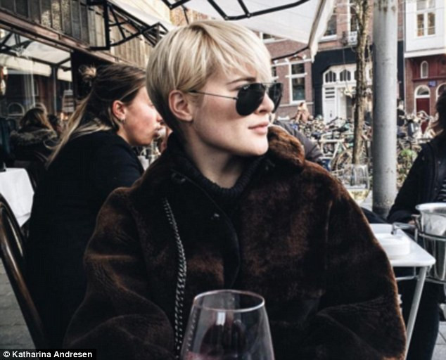 Nữ sinh 19 tuổi trở thành tỉ phú trẻ nhất thế giới năm 2016 ảnh 5