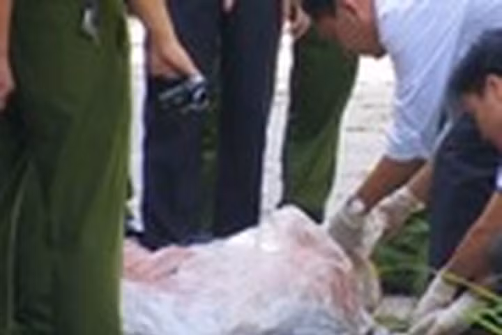 Phát hiện thi thể cô giáo mầm non trong bao tải