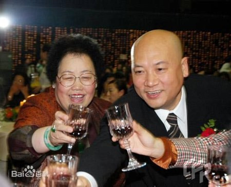 Khối tài sản hơn 100 ngàn tỷ của vợ “Đường Tăng“ Khoi tai san hon 100 ngan ty cua vo “Duong Tang“