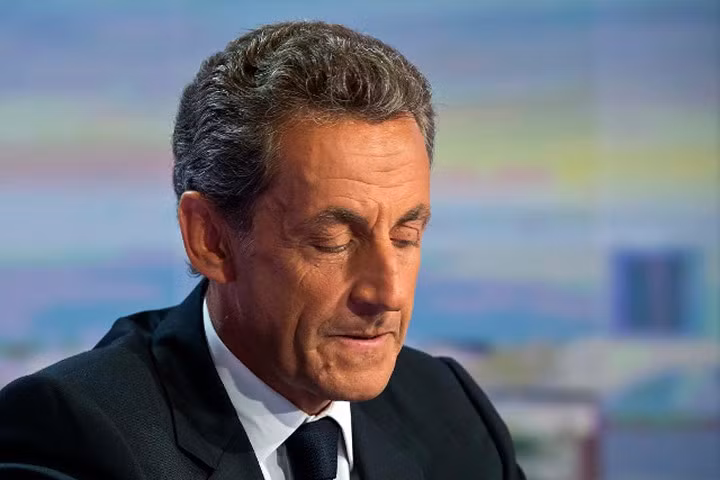 Cựu Tổng thống Pháp Nicolas Sarkozy đối mặt với nguy cơ hầu tòa