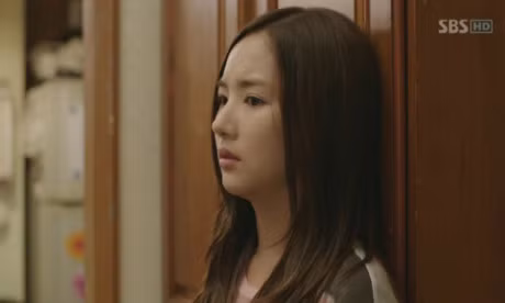 Su co tinh 1 dem va chiec bao cao su thung do me chong choc rach - Anh 2