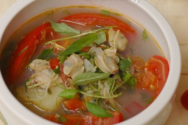 Cách nấu canh chua ngao với dứa vừa ăn vừa gật gù khen ngon