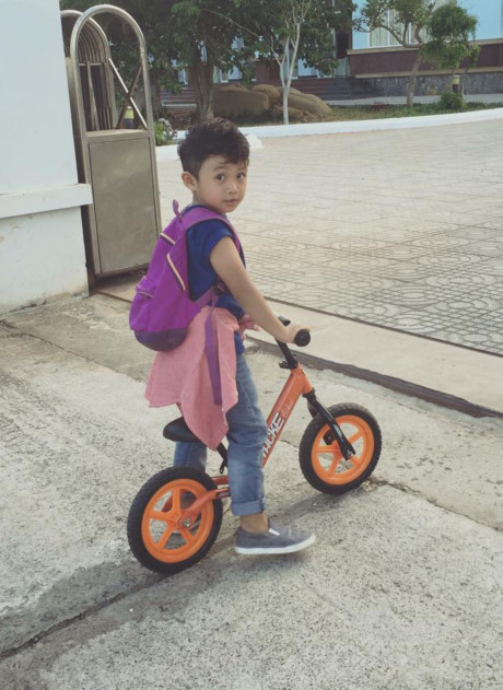 Chân dung cậu bé Chan dung cau be