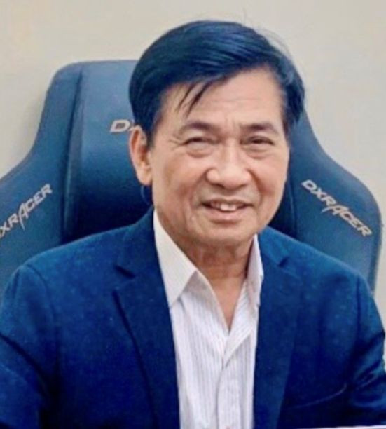 Ông Đặng Thanh. Ông Đặng Thanh.