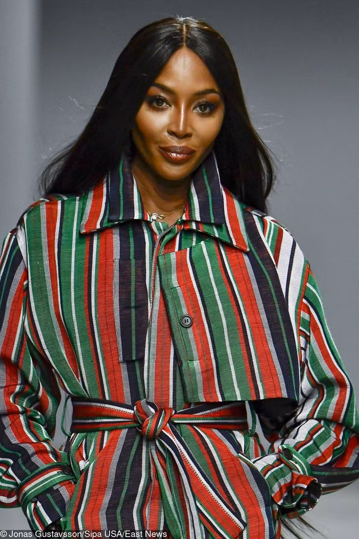 Nàng "báo đen" Naomi Campbell.