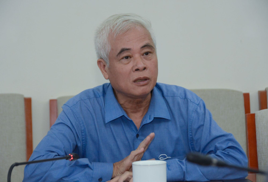 TS Quách Tuấn Ngọc, nguyên Cục trưởng Cục Công nghệ thông tin, Bộ GD&ĐT. TS Quách Tuấn Ngọc, nguyên Cục trưởng Cục Công nghệ thông tin, Bộ GD&ĐT.