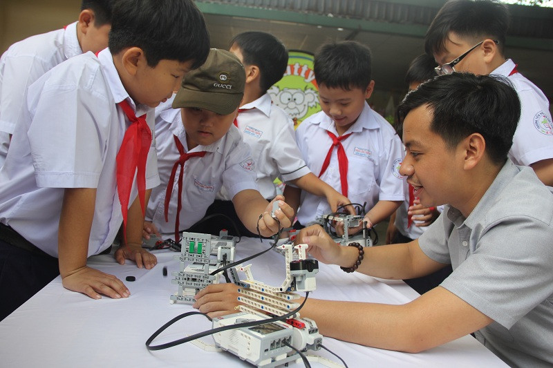 Tại hội thi còn có một số hoạt động trải nghiệm thu hút các em học sinh