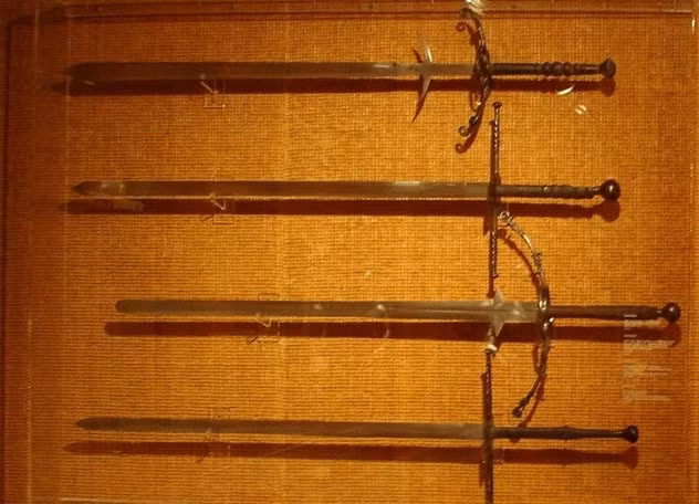 10 vũ khí cổ đại 