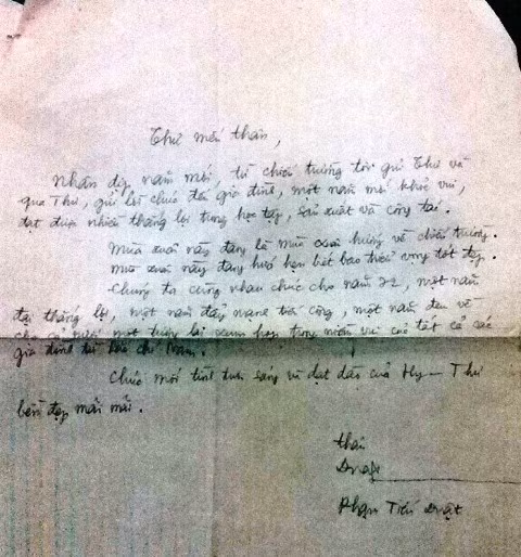 Bức thư của nhà thơ Phạm Tiến Duật từ chiến trường miền Nam gửi người yêu của bạn đồng đội ở xã Thạch Kim, huyện Thạch Hà (Hà Tĩnh) năm 1972 (Ảnh: TH)