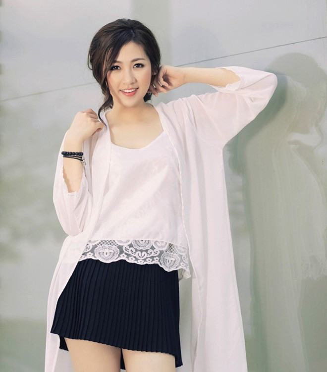 Tháng 7 năm nay, Tú Anh đã tốt nghiệp Khoa Phát thanh – Truyền hình của Học viện Báo chí và Tuyên truyền.