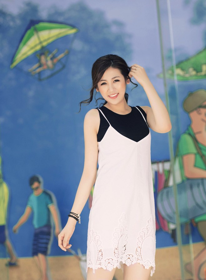 Chỉ khi tham dự sự kiện, cô mới chọn những bộ cánh gợi cảm một chút để phù hợp với tính chất sự kiện.