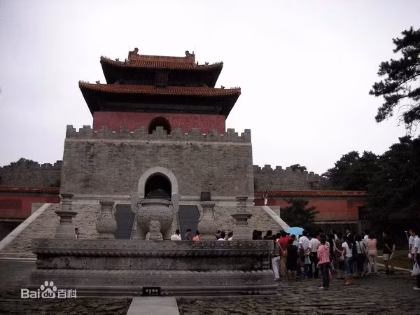 Chi tiết bất ngờ về lăng mộ hoành tráng của Khang Hy ảnh 3