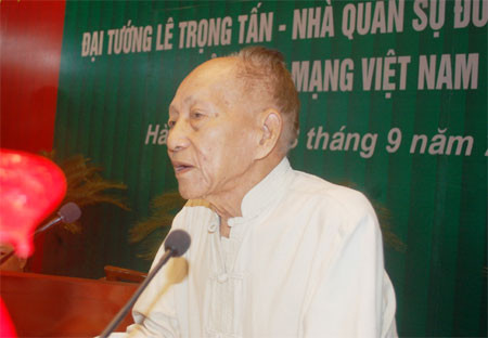 Một người thì ở cực Tây Bắc, một người thì ở cực Đông Bắc. Sứ mệnh đã đưa hai chúng tôi dịch lại gần nhau. Cuối năm 1949, Bộ Tổng tư lệnh chủ trương thành lập 2 trung đoàn chủ lực đầu tiên của quân đội. Trung đoàn 174 lấy từ các đơn vị của Trung đoàn Cao 