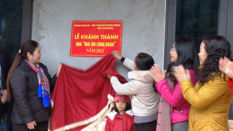 Công đoàn cơ quan Bộ GD&ĐT khánh thành nhà Mái ấm Công đoàn 2022. Ảnh: Lan Anh