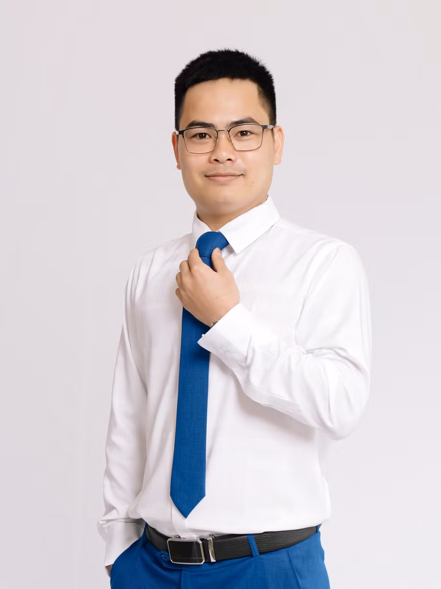 Thầy Trương Văn Minh.