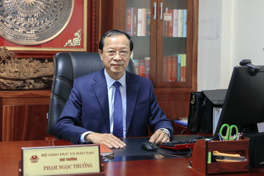 Thứ trưởng Bộ GD&ĐT Phạm Ngọc Thưởng - Trưởng Ban Chỉ đạo quốc gia Kỳ thi tốt nghiệp THPT 2023. Thứ trưởng Bộ GD&ĐT Phạm Ngọc Thưởng - Trưởng Ban Chỉ đạo quốc gia Kỳ thi tốt nghiệp THPT 2023.