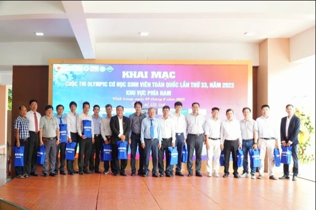 Vĩnh Long khai mạc Cuộc thi Olympic Cơ học toàn quốc.