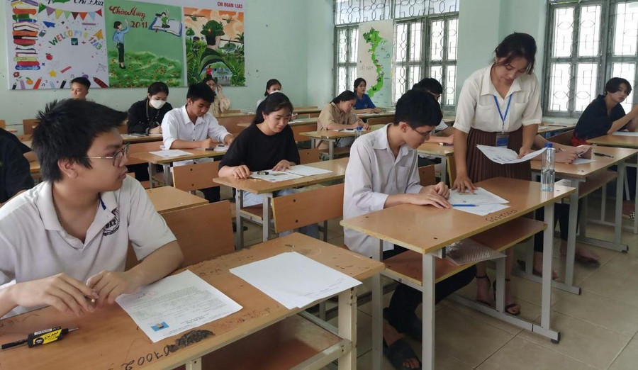 Toàn tỉnh Lai Châu có trên 2.000 thí sinh đăng ký xét tuyển cao đẳng, đại học.