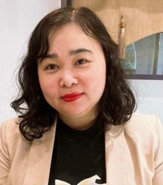 Cô Nguyễn Thị Mai Anh. Cô Nguyễn Thị Mai Anh.